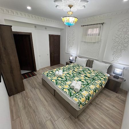 Everland Guest House 부하라 외부 사진