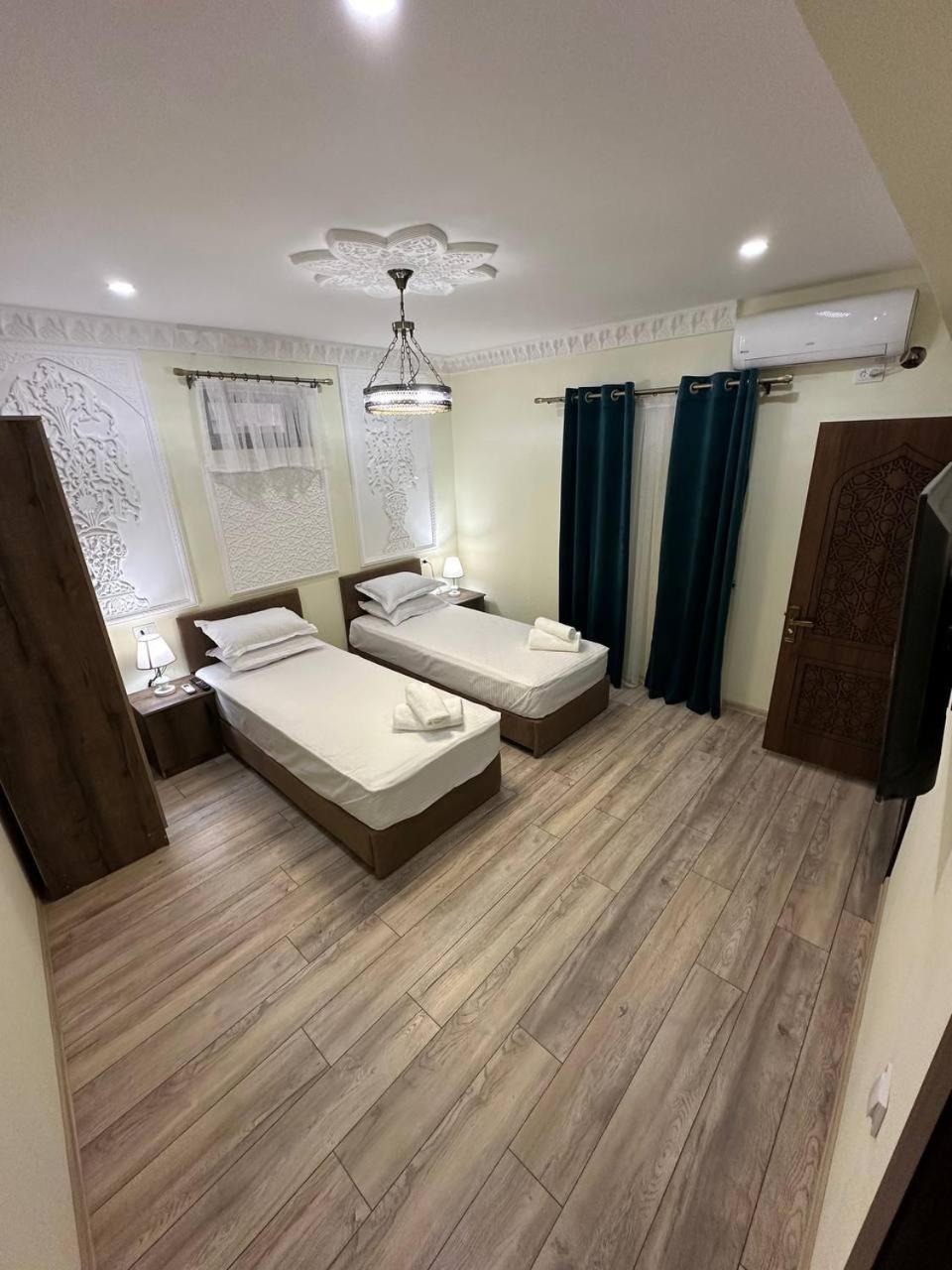 Everland Guest House 부하라 외부 사진