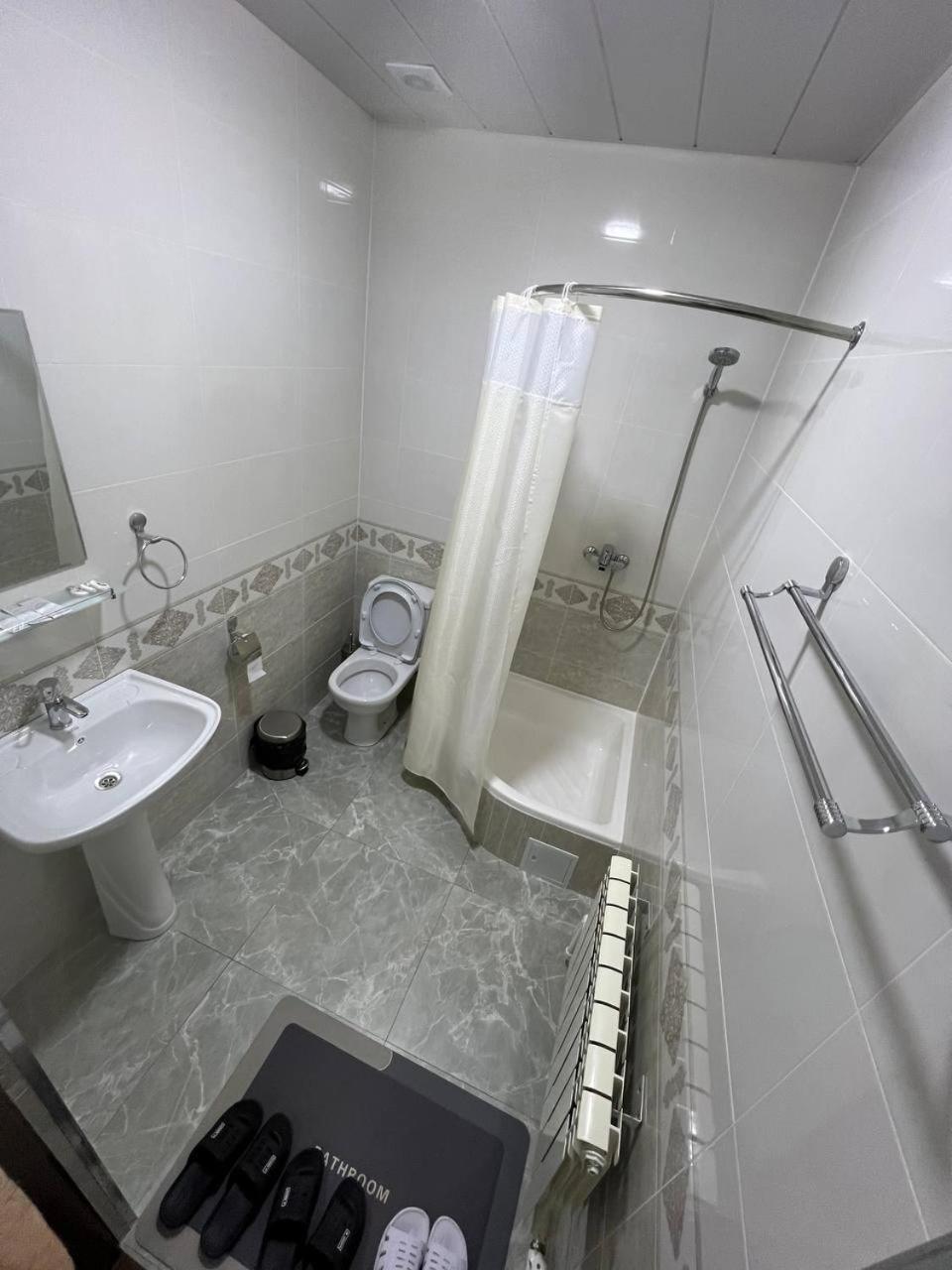 Everland Guest House 부하라 외부 사진