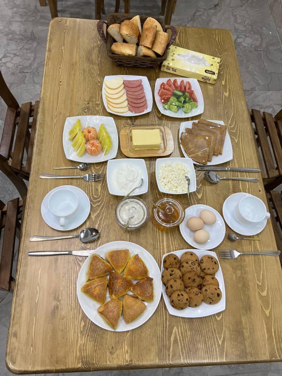 Everland Guest House 부하라 외부 사진