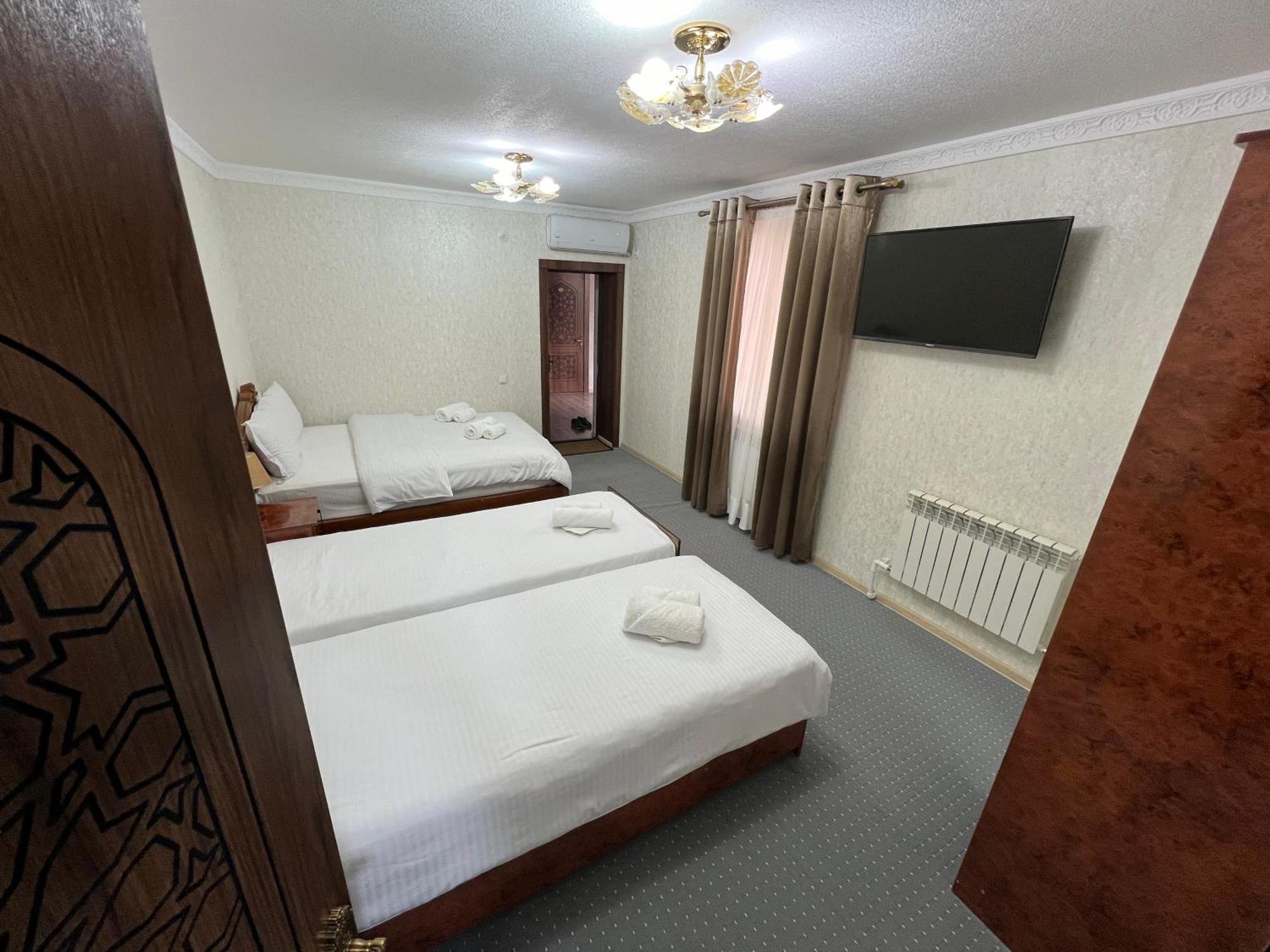 Everland Guest House 부하라 외부 사진