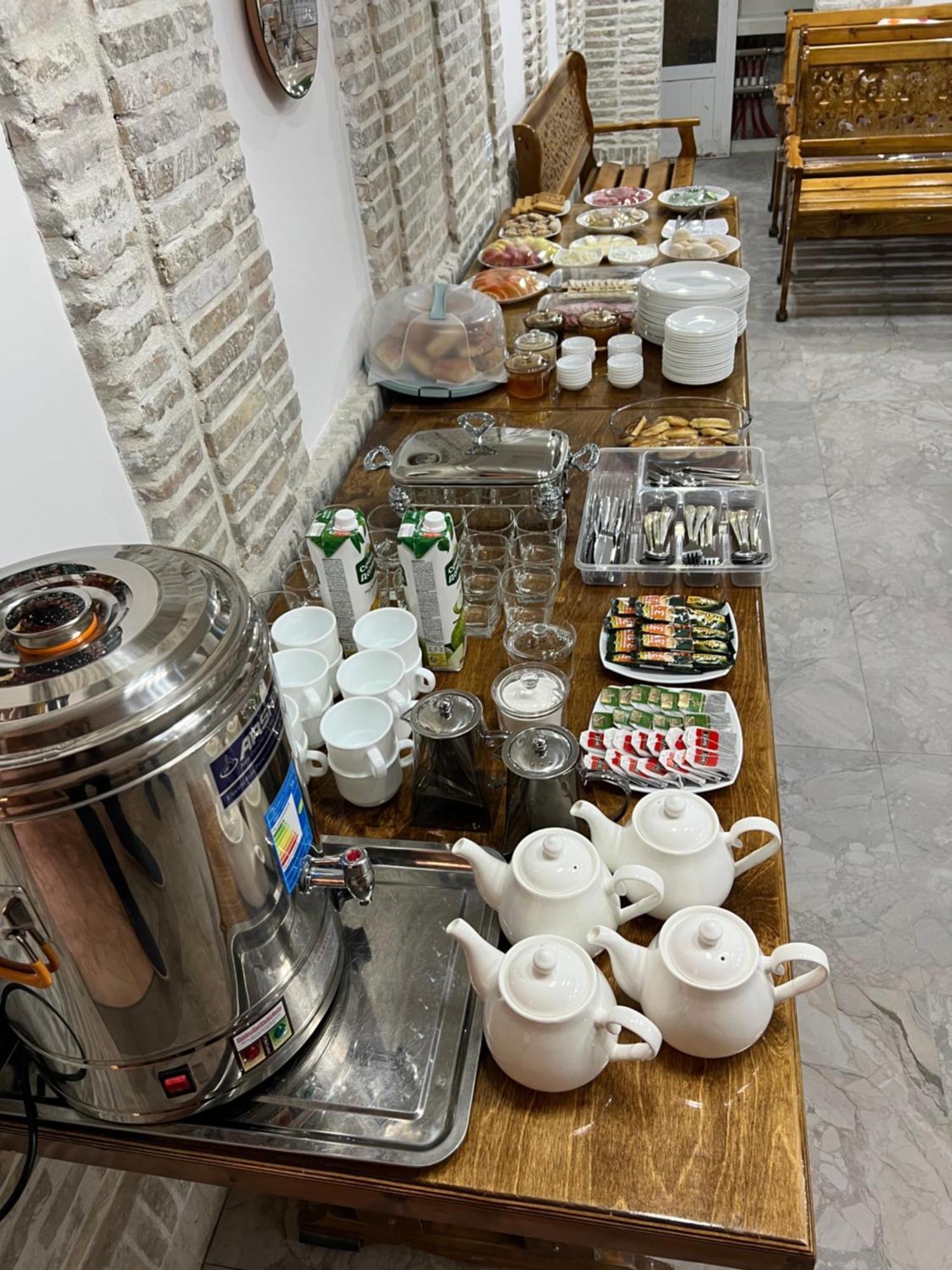 Everland Guest House 부하라 외부 사진