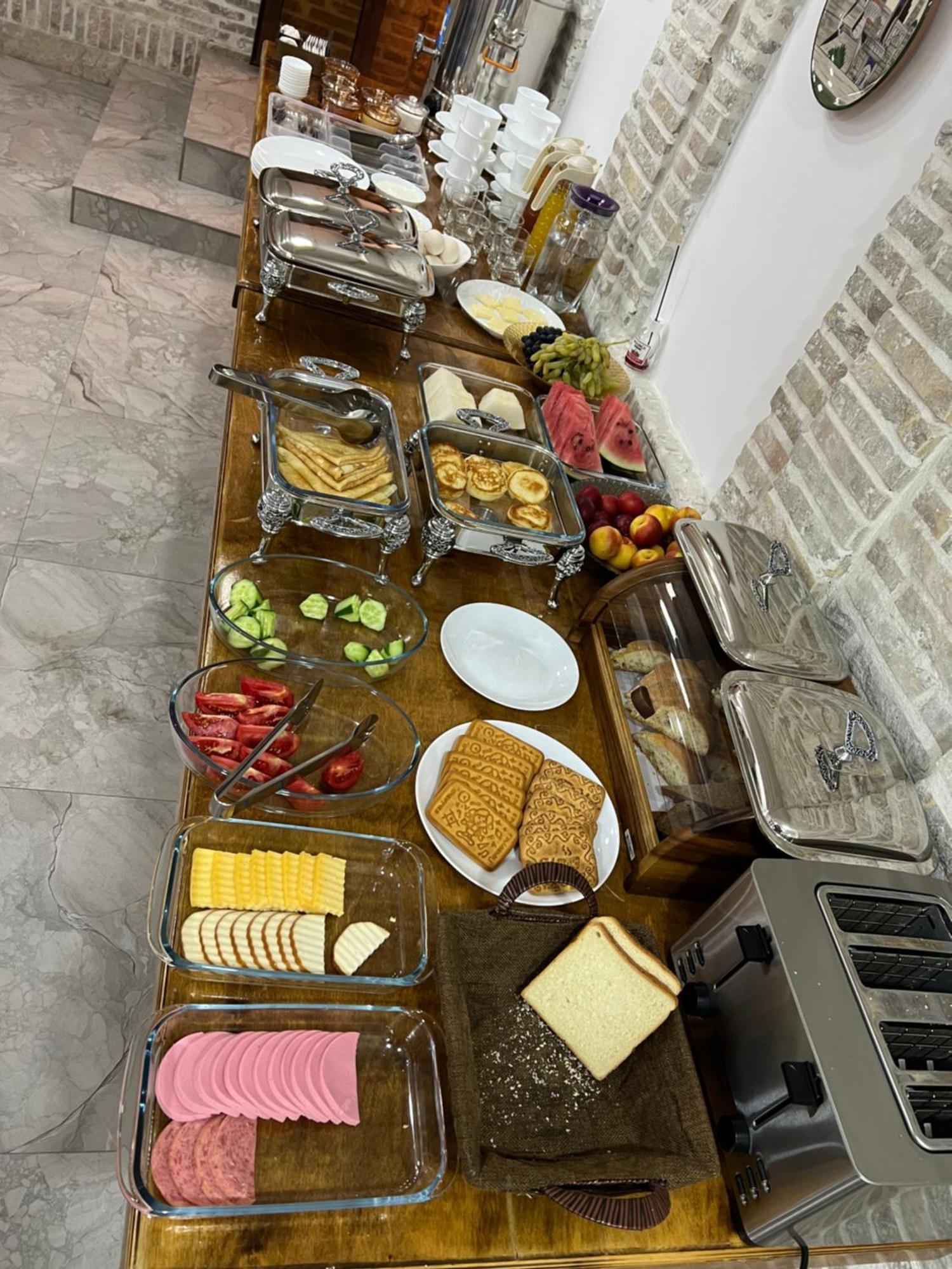 Everland Guest House 부하라 외부 사진